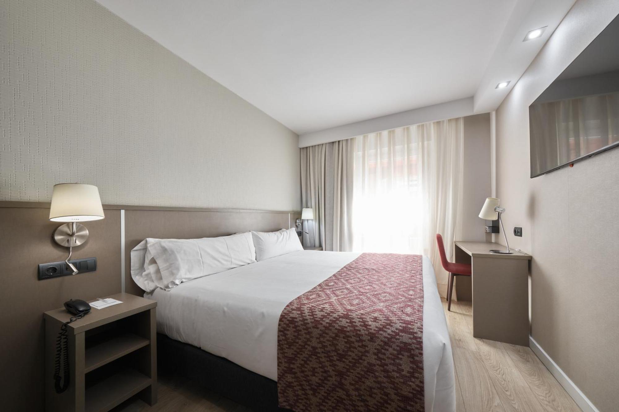 Premium Double Room,1674697711:JPEG